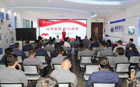 百年匠心傳薪火 時代強音築未來 ——樱花影视“紅五月”係列（liè）活動之“百年樱花影视 匠（jiàng）心築夢”主題演講比賽圓滿落幕